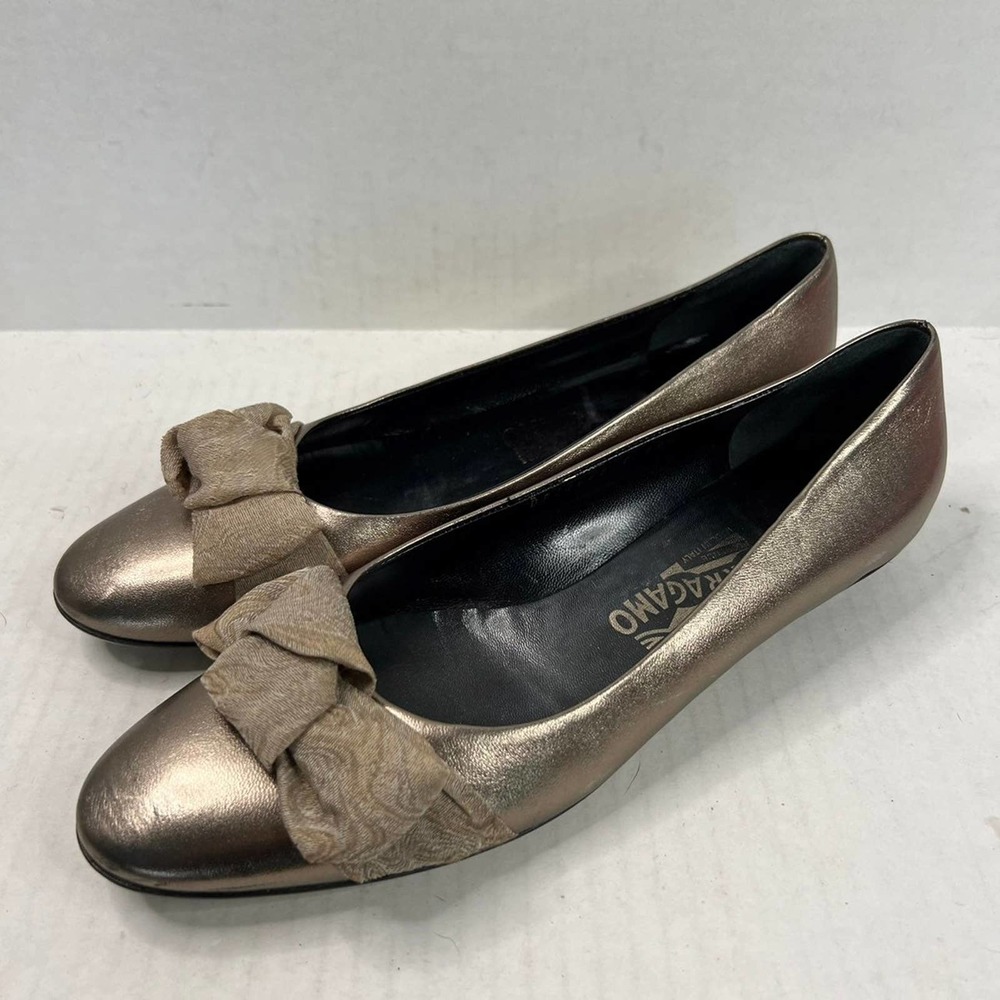 Salvatore Ferragamo Gold W Balletto Ballerina W/ Bow Flats